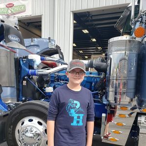 Meet your Posher, Tyler